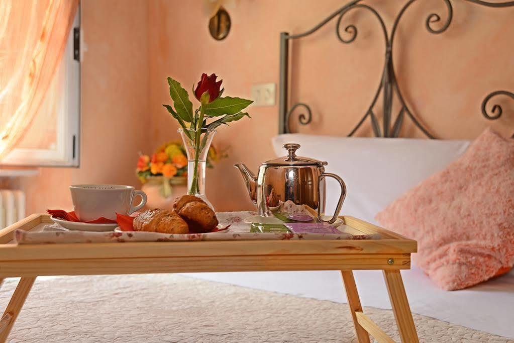 Meuble Evoe Bed and Breakfast Montepulciano Stazione Εξωτερικό φωτογραφία